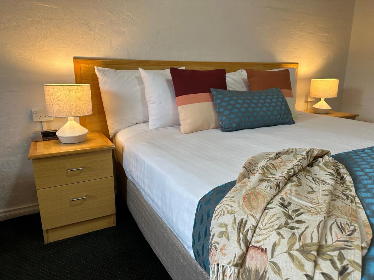 Grand Country Lodge Motel Mittagong Exteriör bild