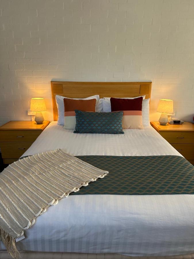 Grand Country Lodge Motel Mittagong Exteriör bild