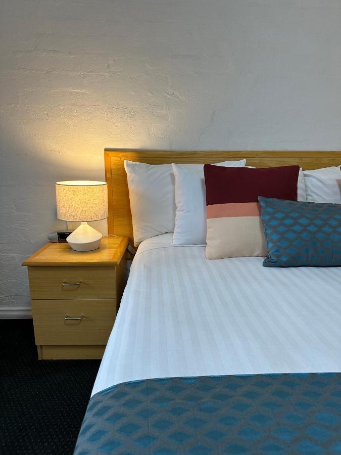 Grand Country Lodge Motel Mittagong Exteriör bild