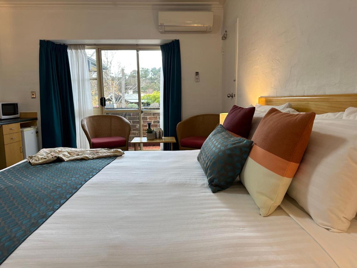 Grand Country Lodge Motel Mittagong Exteriör bild