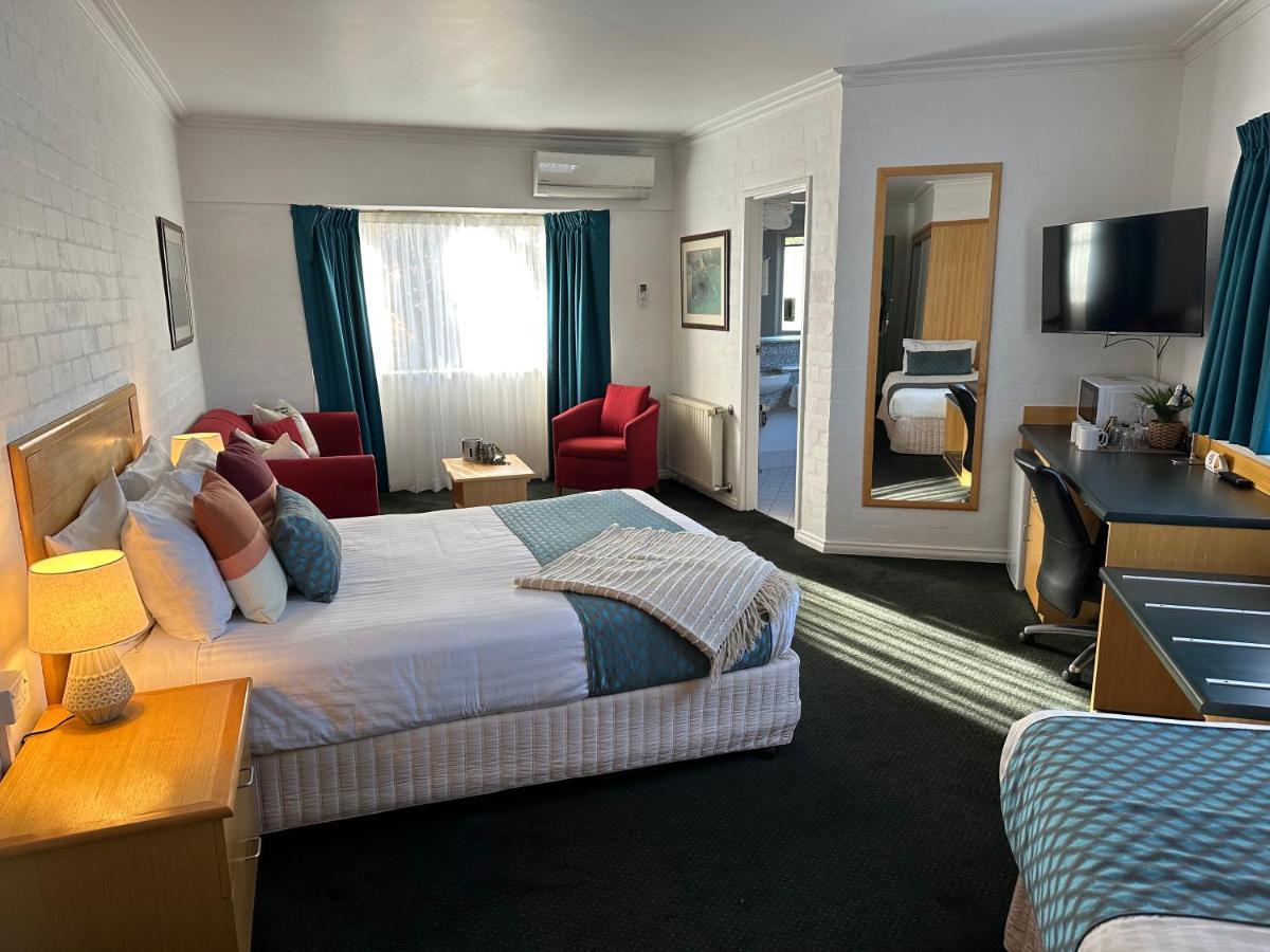Grand Country Lodge Motel Mittagong Exteriör bild