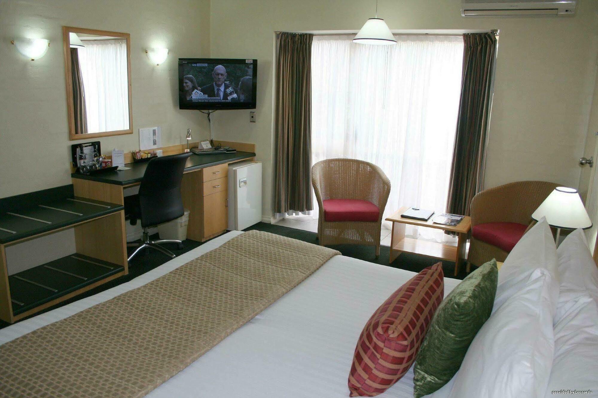 Grand Country Lodge Motel Mittagong Exteriör bild