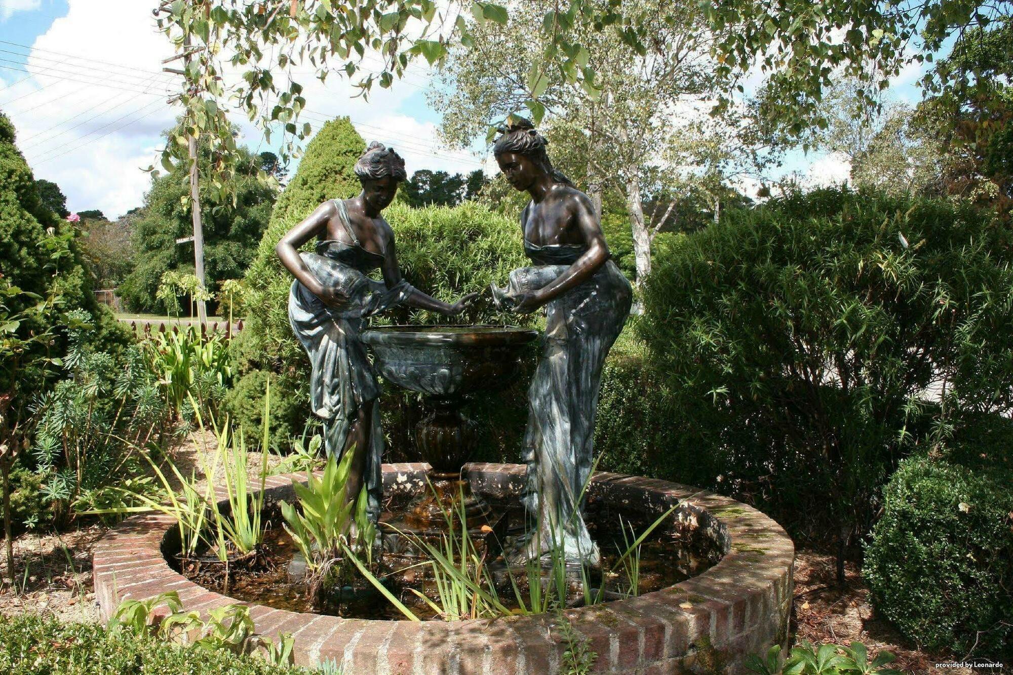 Grand Country Lodge Motel Mittagong Exteriör bild